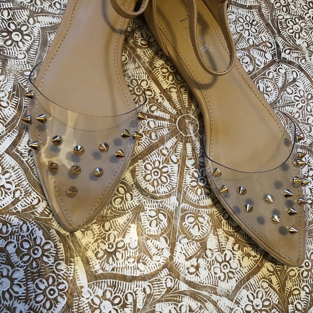 NWT Chic Nude & Clear Flats With Studs - Picture 13 of 13